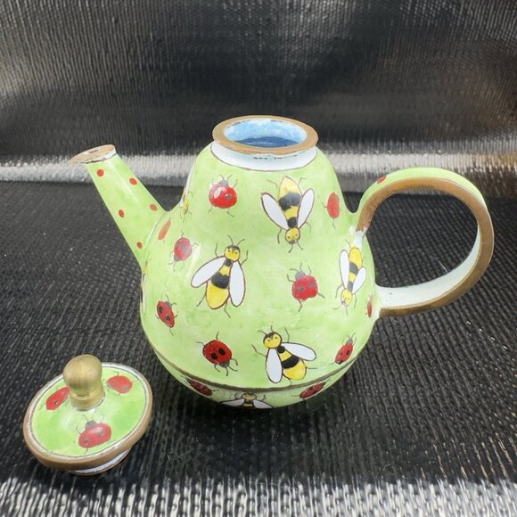 1999 KELVIN CHEN Enamel Lidded Tea Pot Mini Teapot Bee Ladybug Small Jug Pitcher - Picture 2 of 10